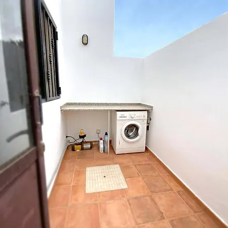 With Private Pools - Just 7 Min Walk From Beach, Bars & Dining Villa *